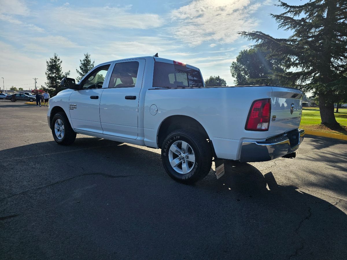2023 Ram 1500 Classic SLT photo 15
