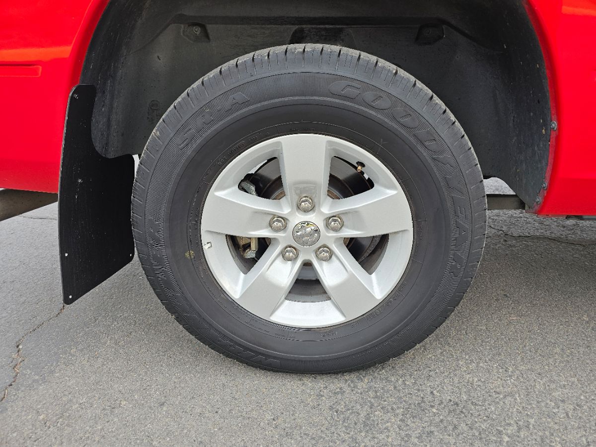 2023 Ram 1500 Classic SLT photo 15