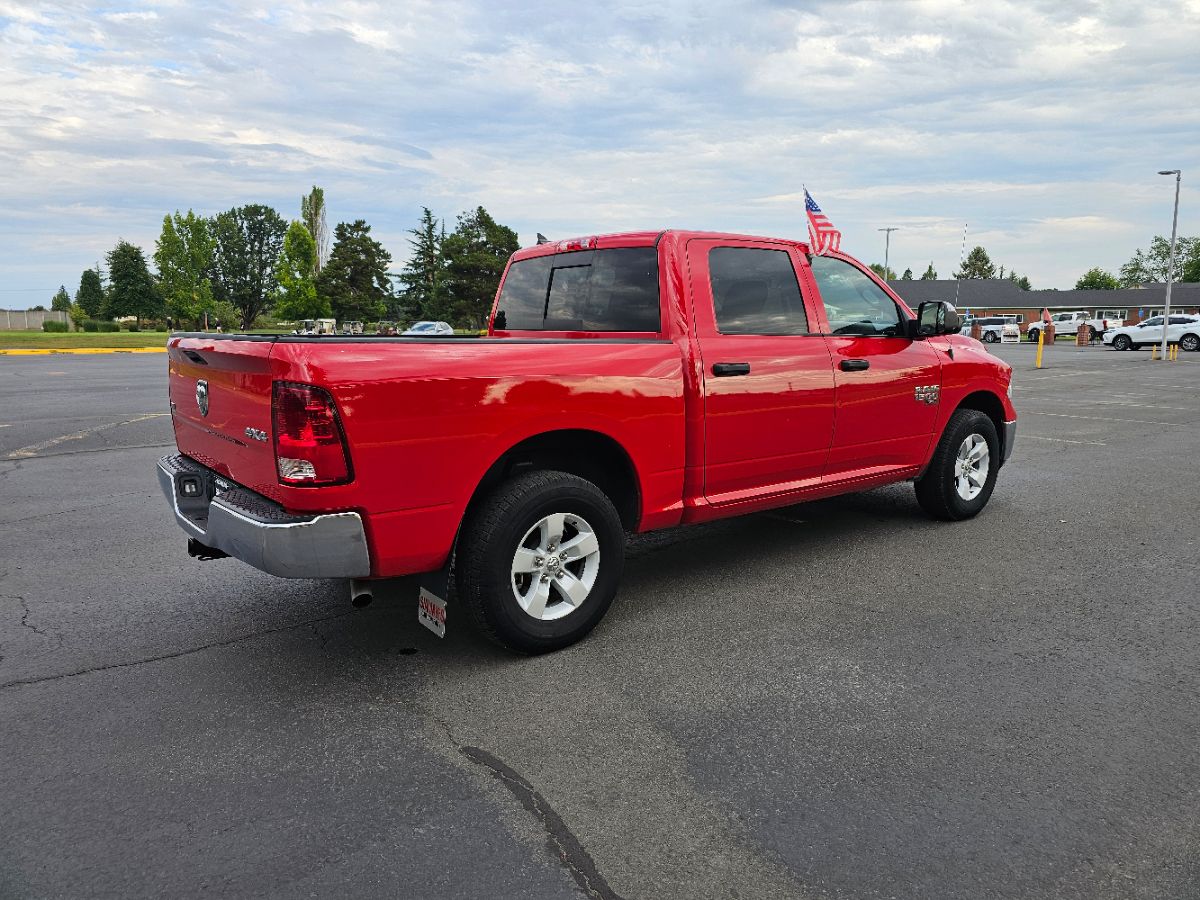 2023 Ram 1500 Classic SLT photo 16
