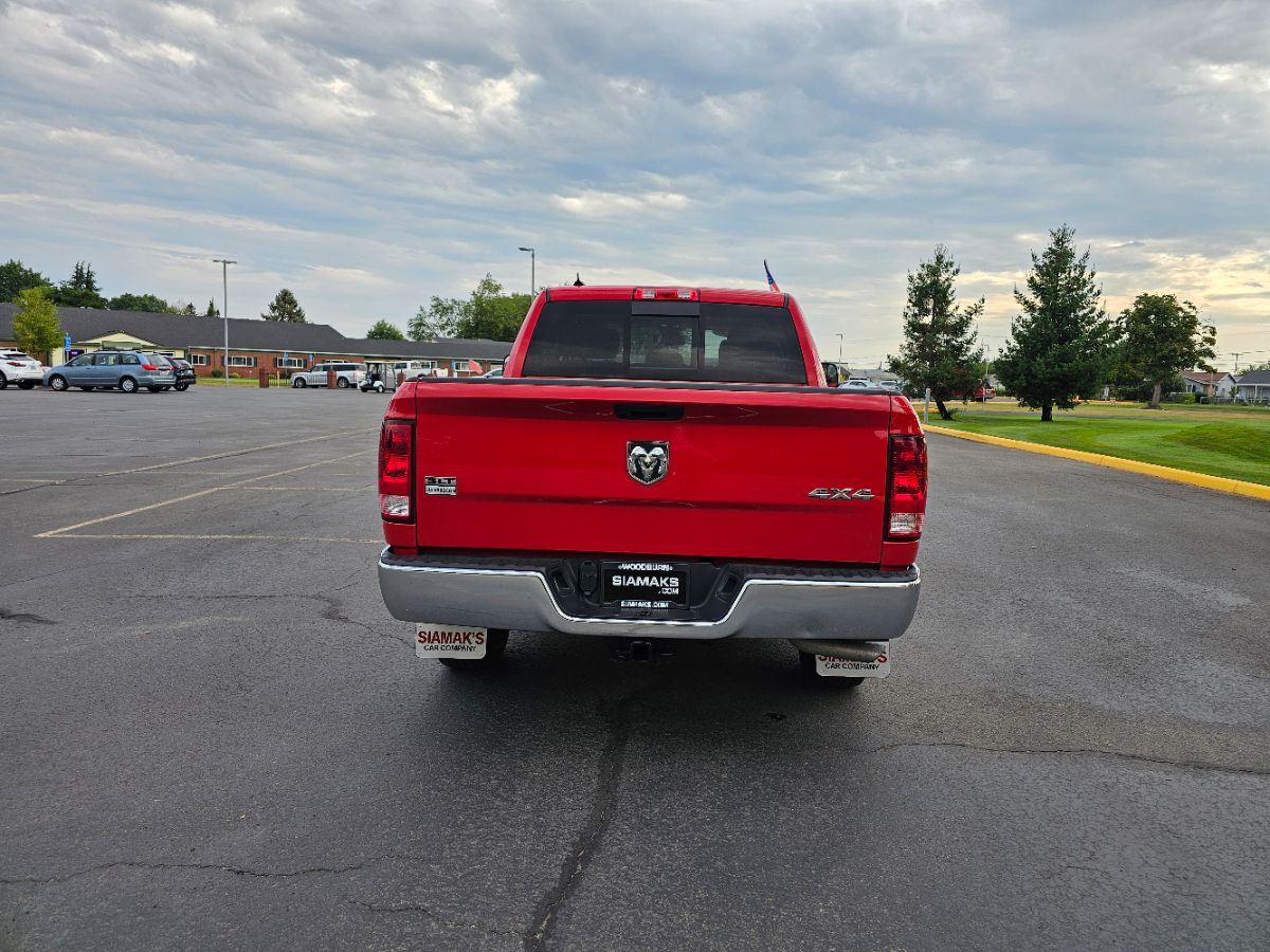 2023 Ram 1500 Classic SLT photo 17
