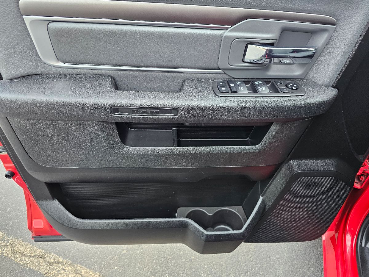 2023 Ram 1500 Classic SLT photo 22