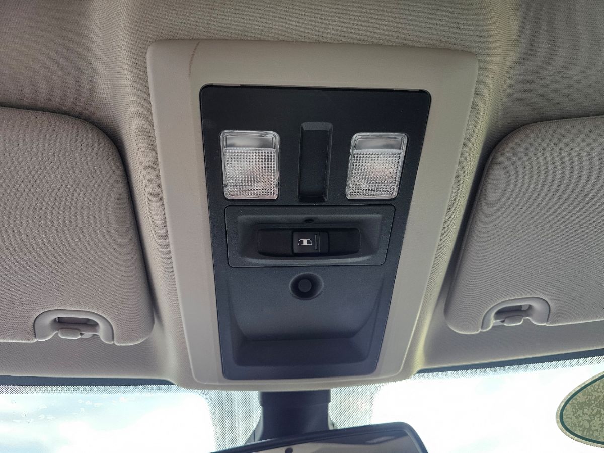 2023 Ram 1500 Classic SLT photo 29