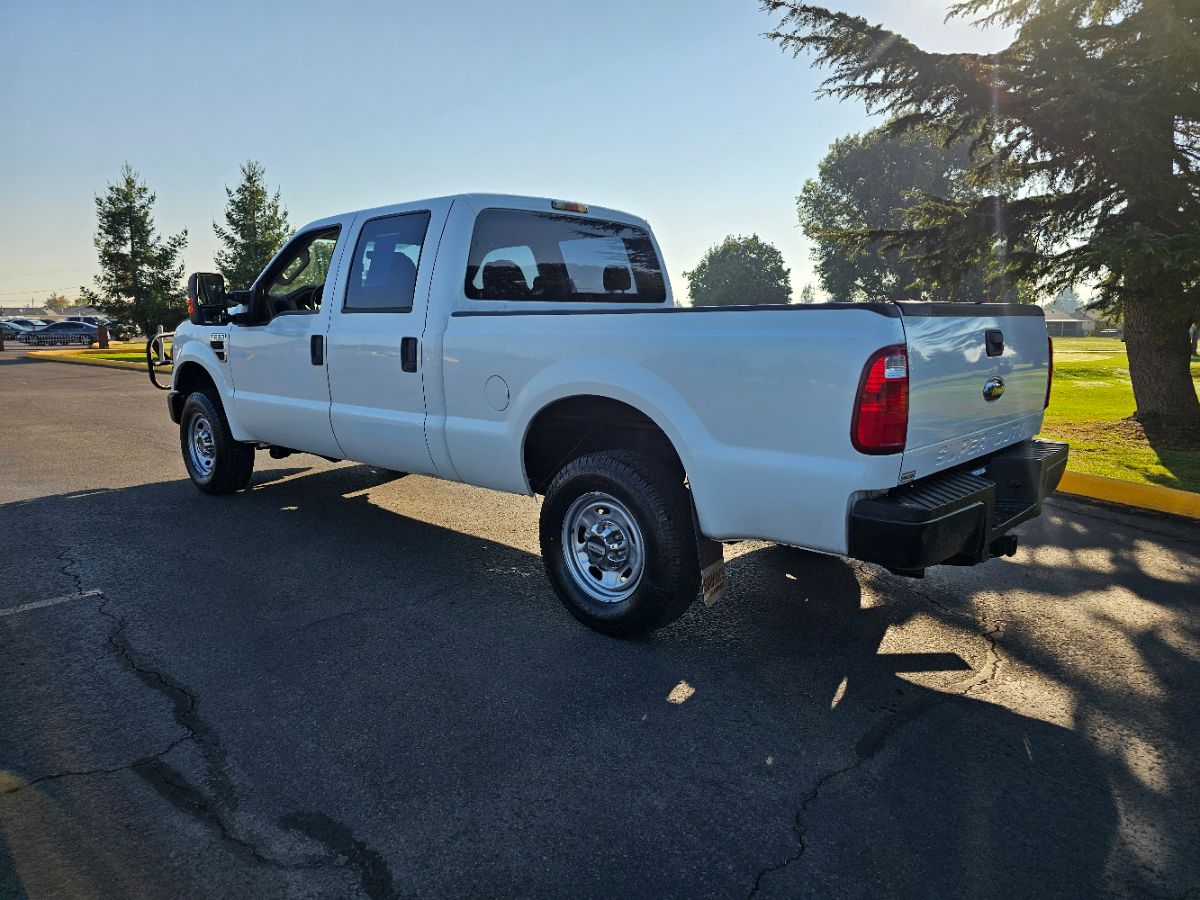 2009 Ford F-250 XL photo 17