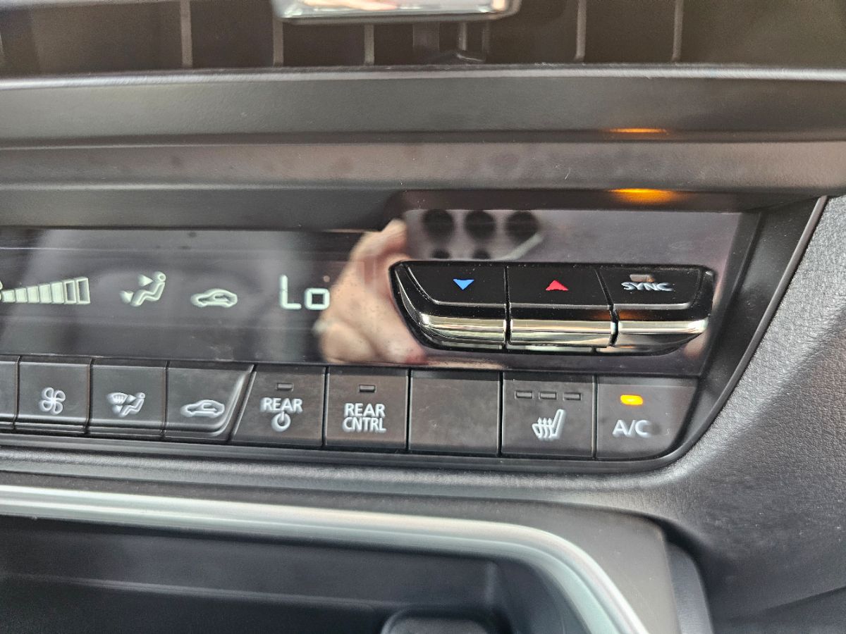 2024 Mazda CX-90 3.3 Turbo Preferred Plus photo 9