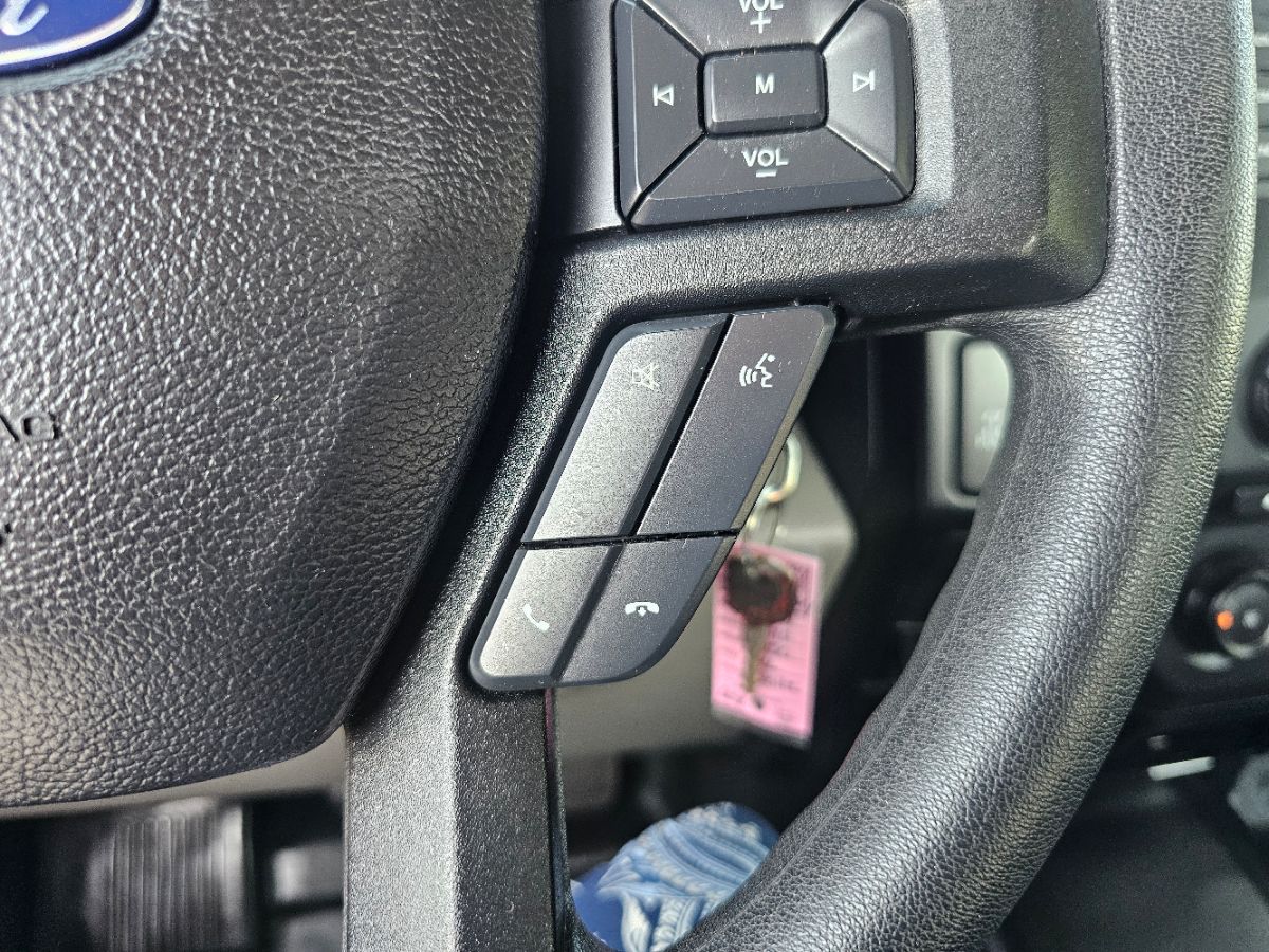 2017 Ford F-150 XL photo 26