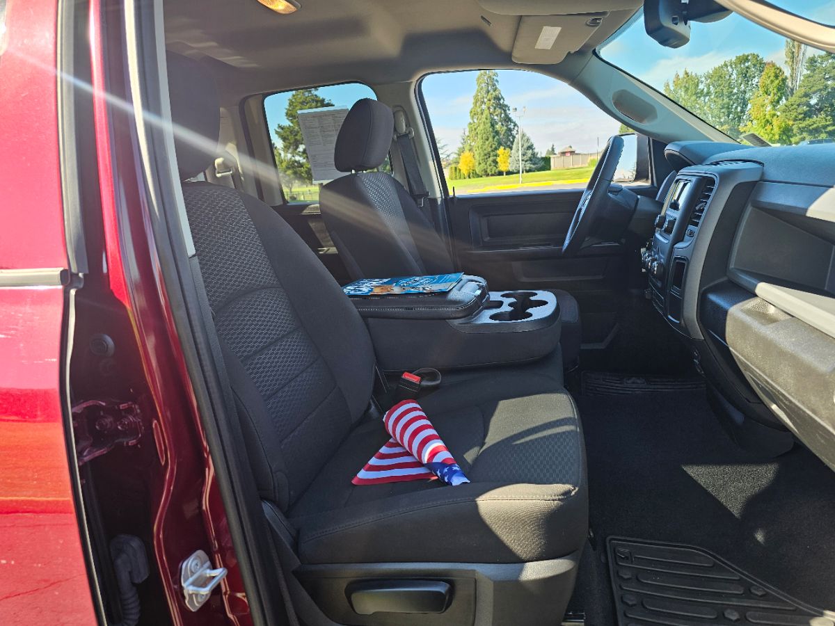 2020 Ram 1500 Classic Tradesman photo 6
