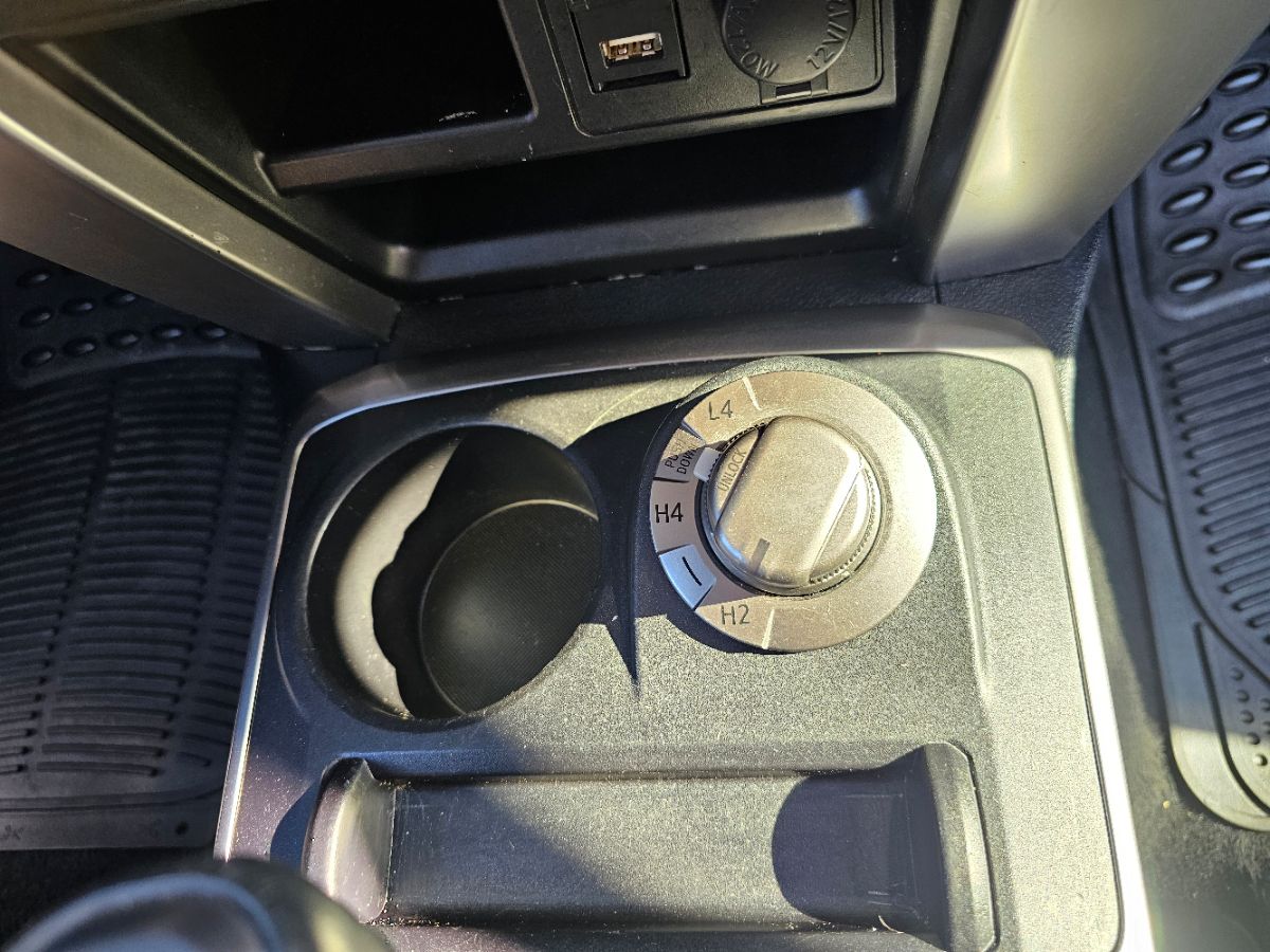 2024 Toyota 4Runner SR5 photo 10