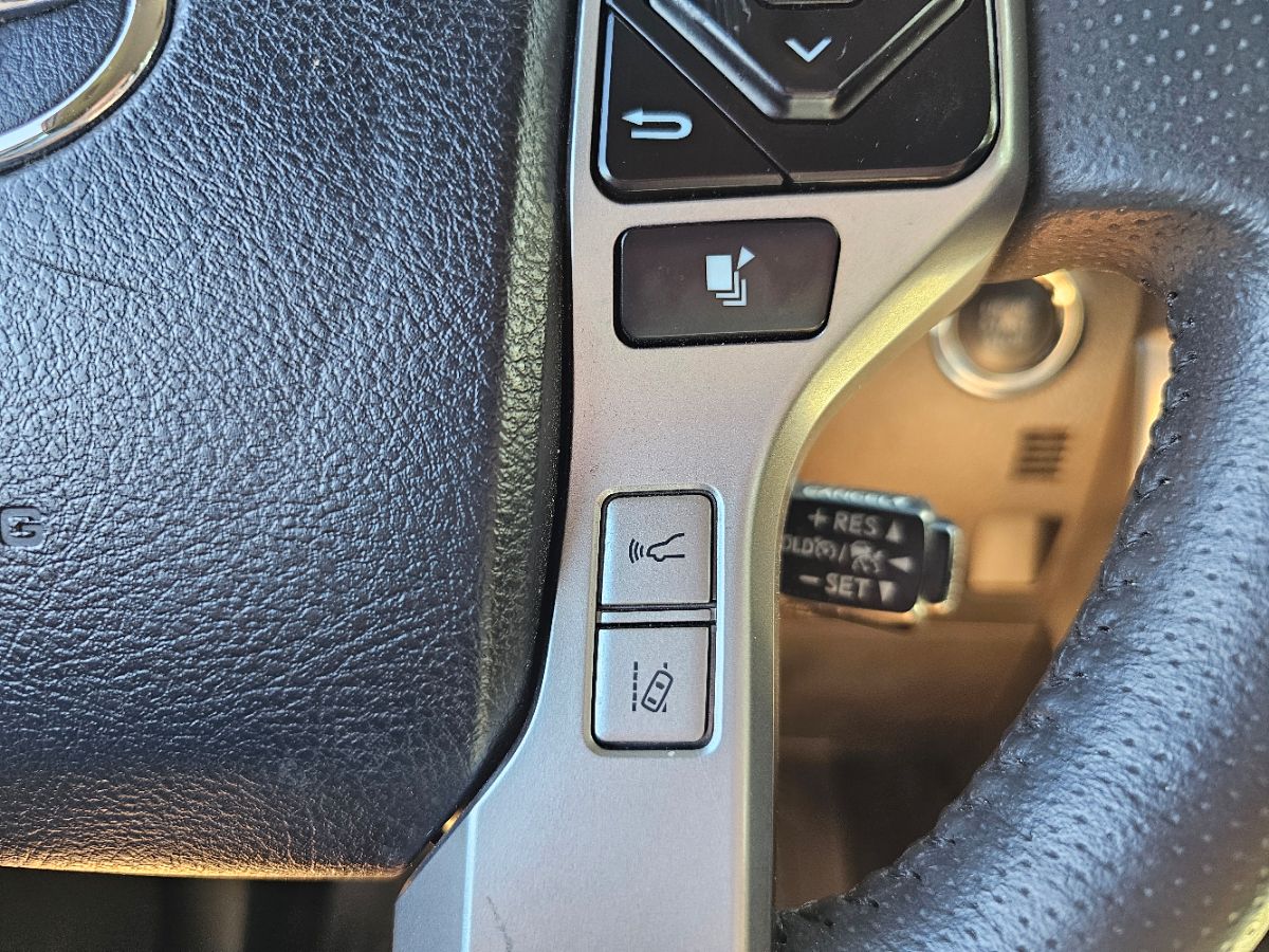 2024 Toyota 4Runner SR5 photo 29