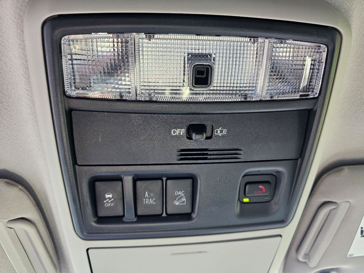 2024 Toyota 4Runner SR5 photo 30