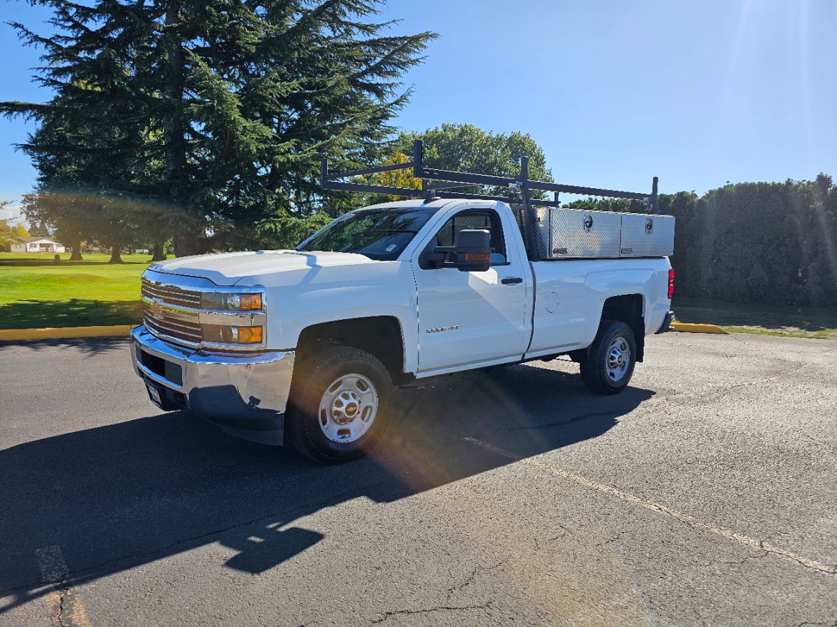 2015 Chevrolet Silverado 2500HD Work Truck photo 2