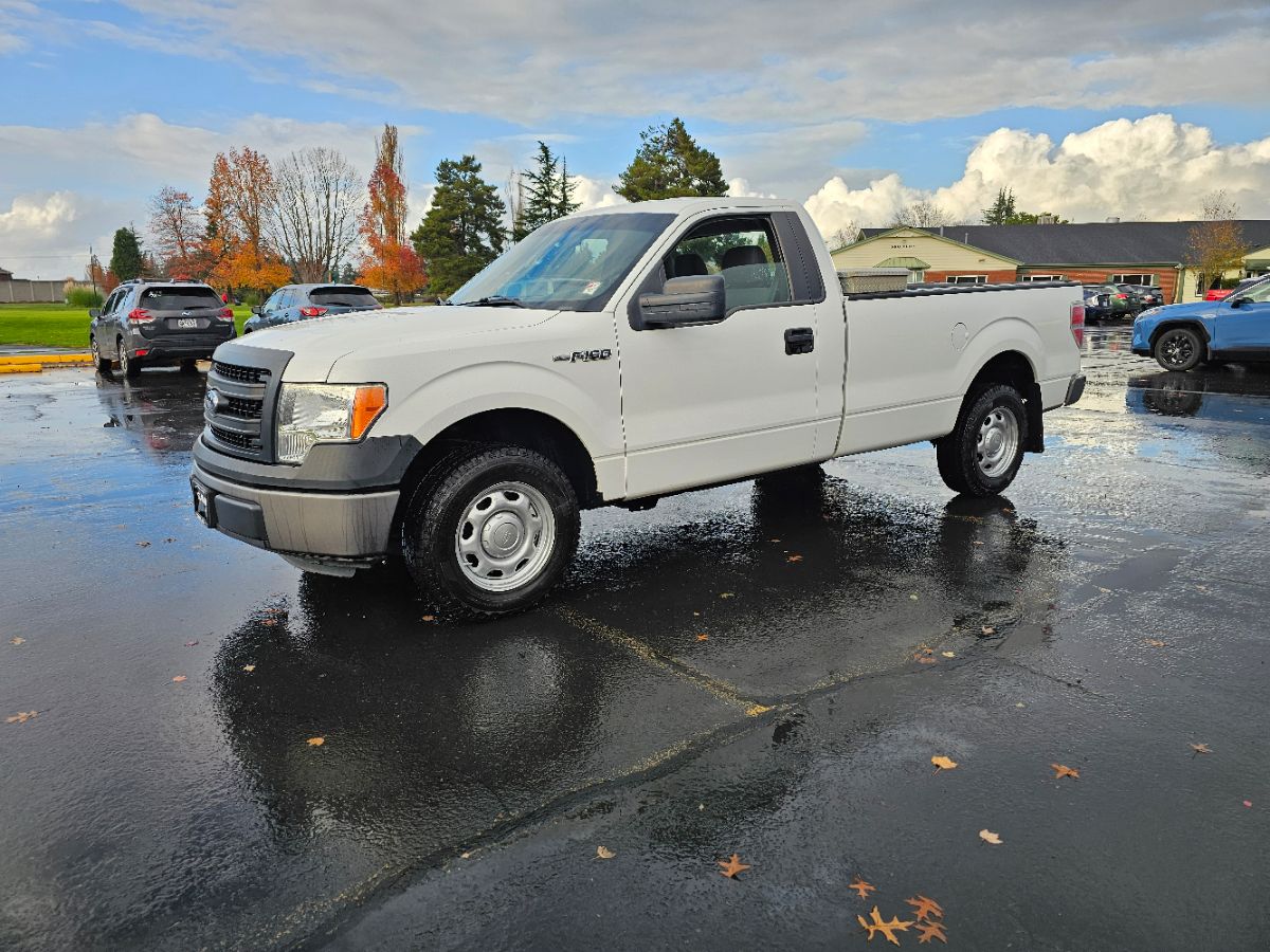 2013 Ford F-150 XL photo 2