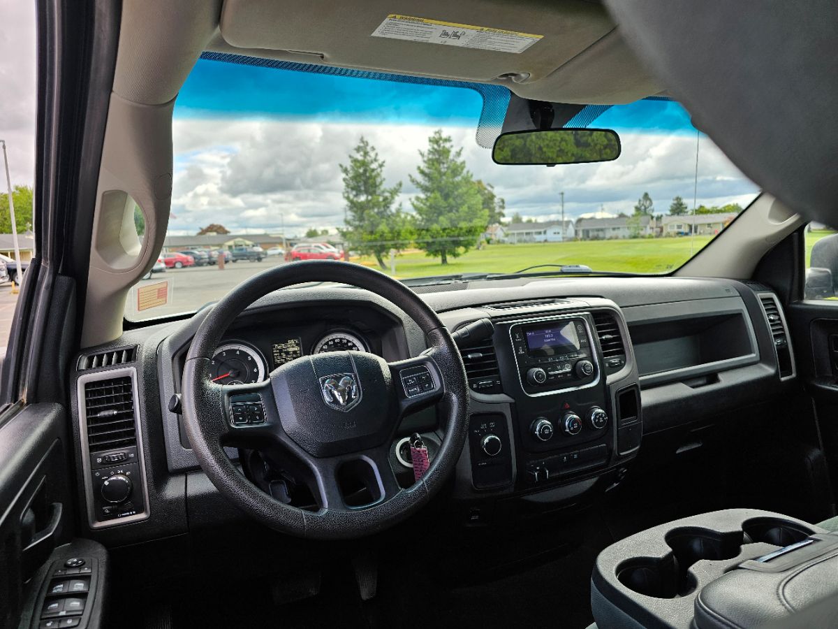 2015 RAM Ram 1500 Pickup Tradesman - Photo 25