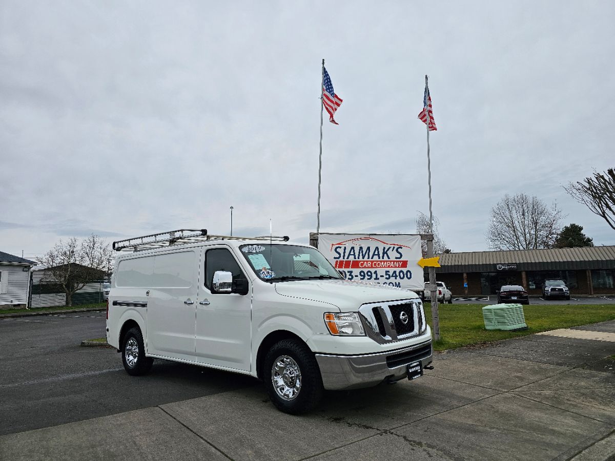 2019 Nissan NV 3500 Standard Roof SL V8's photo