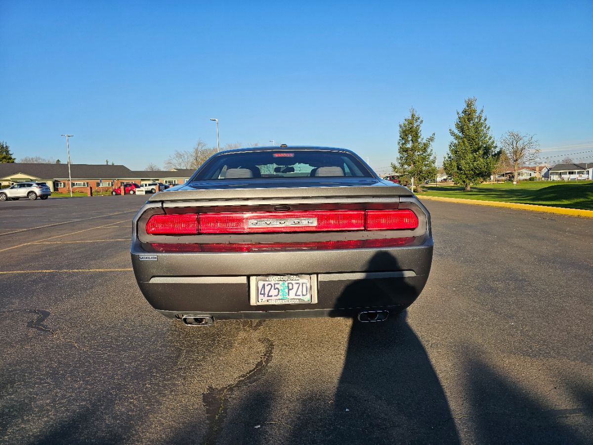 2012 Dodge Challenger SXT - Photo 19