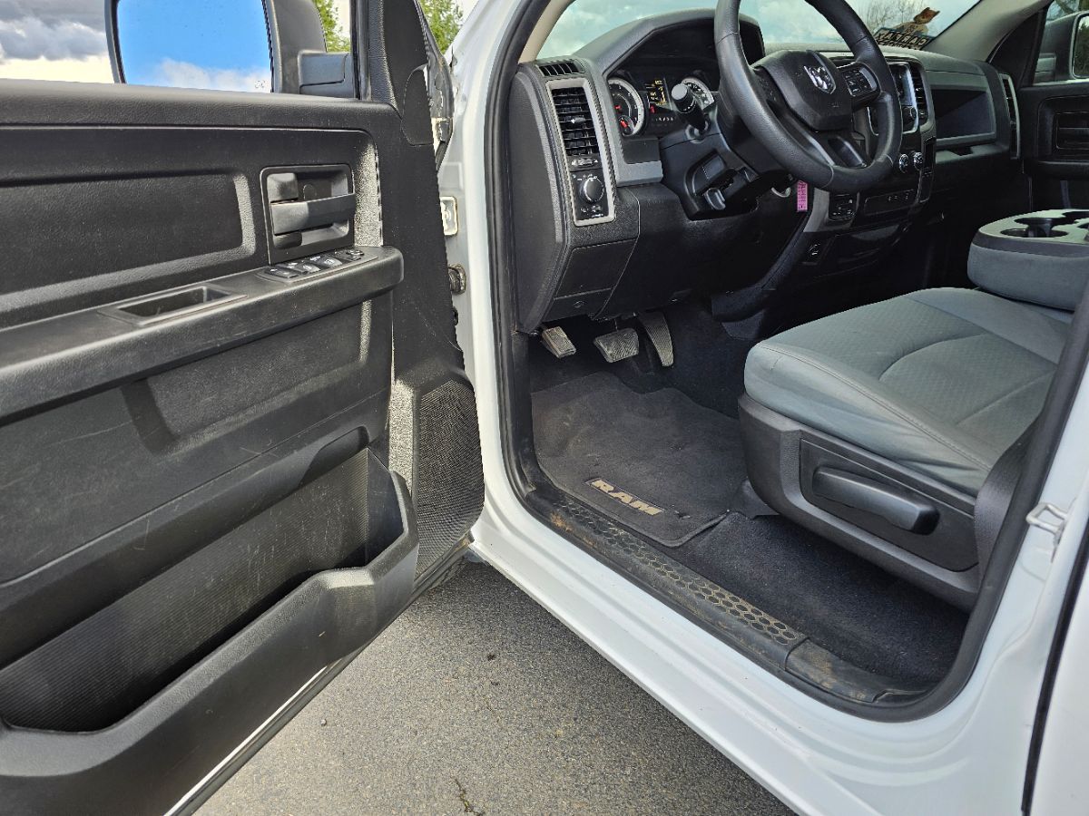 2020 RAM Ram 1500 Classic Tradesman - Photo 28