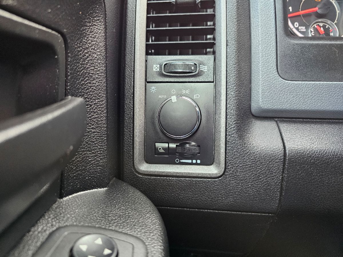 2020 RAM Ram 1500 Classic Tradesman - Photo 36