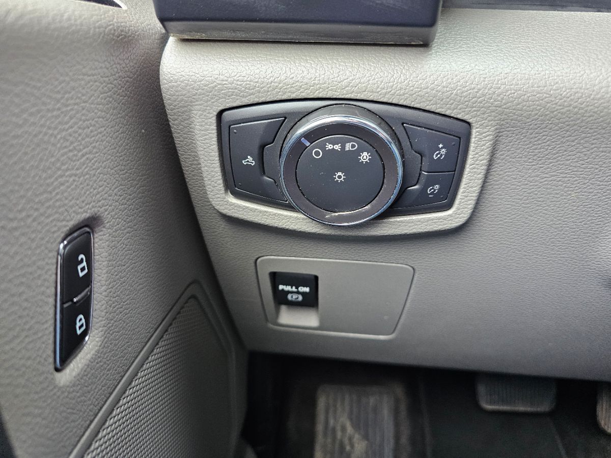 2019 Ford F-150 XL - Photo 38