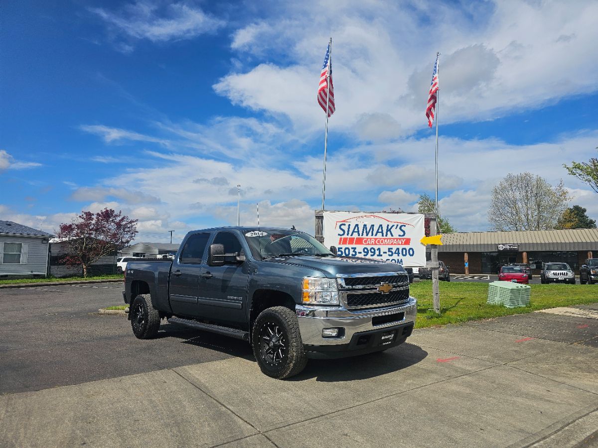 2014 Chevrolet Silverado HD LT 4WD Crew Cab SWB SRW's photo