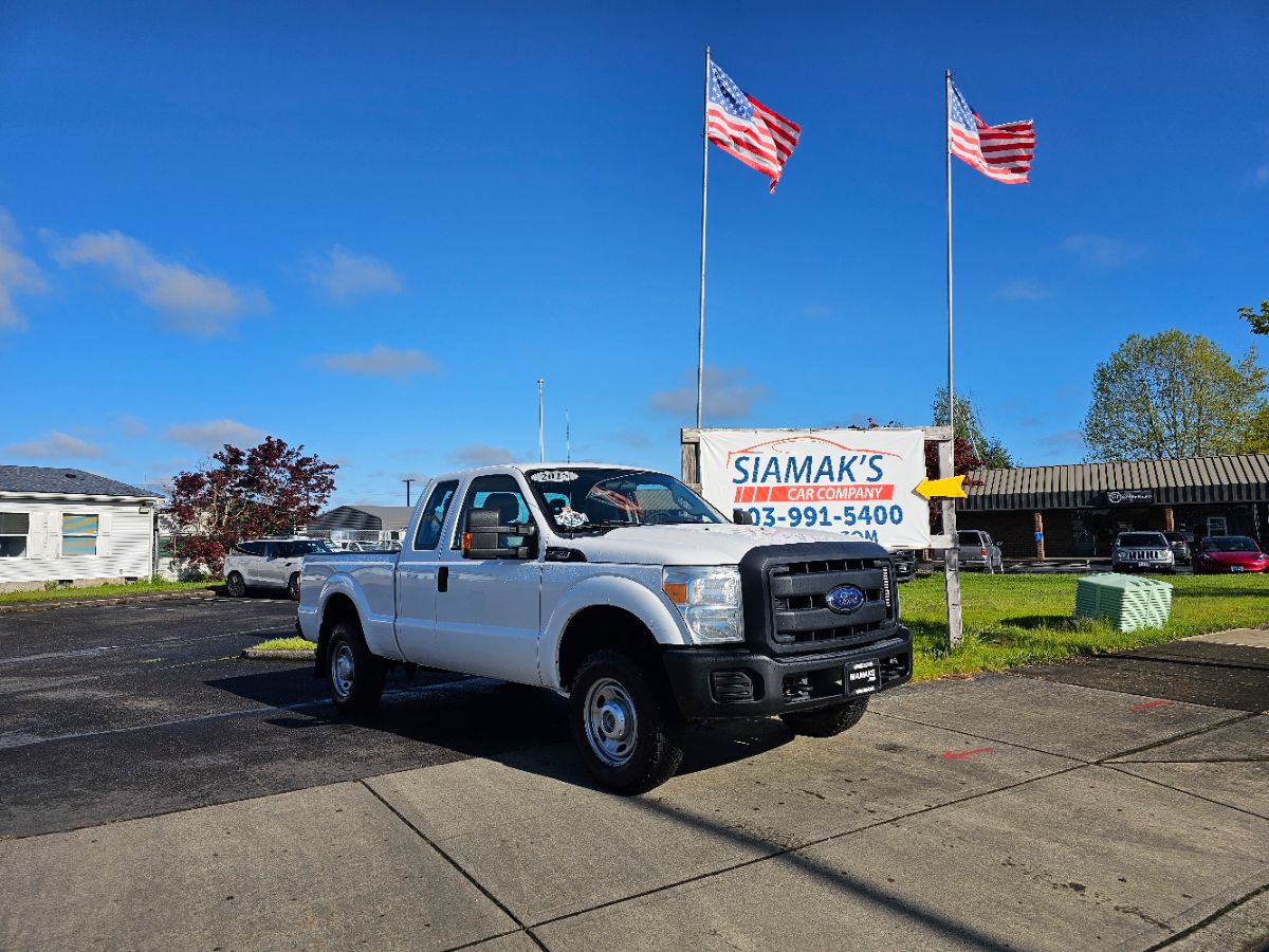 2015 Ford F-250 XL 4x4 SuperCab 142 in's photo