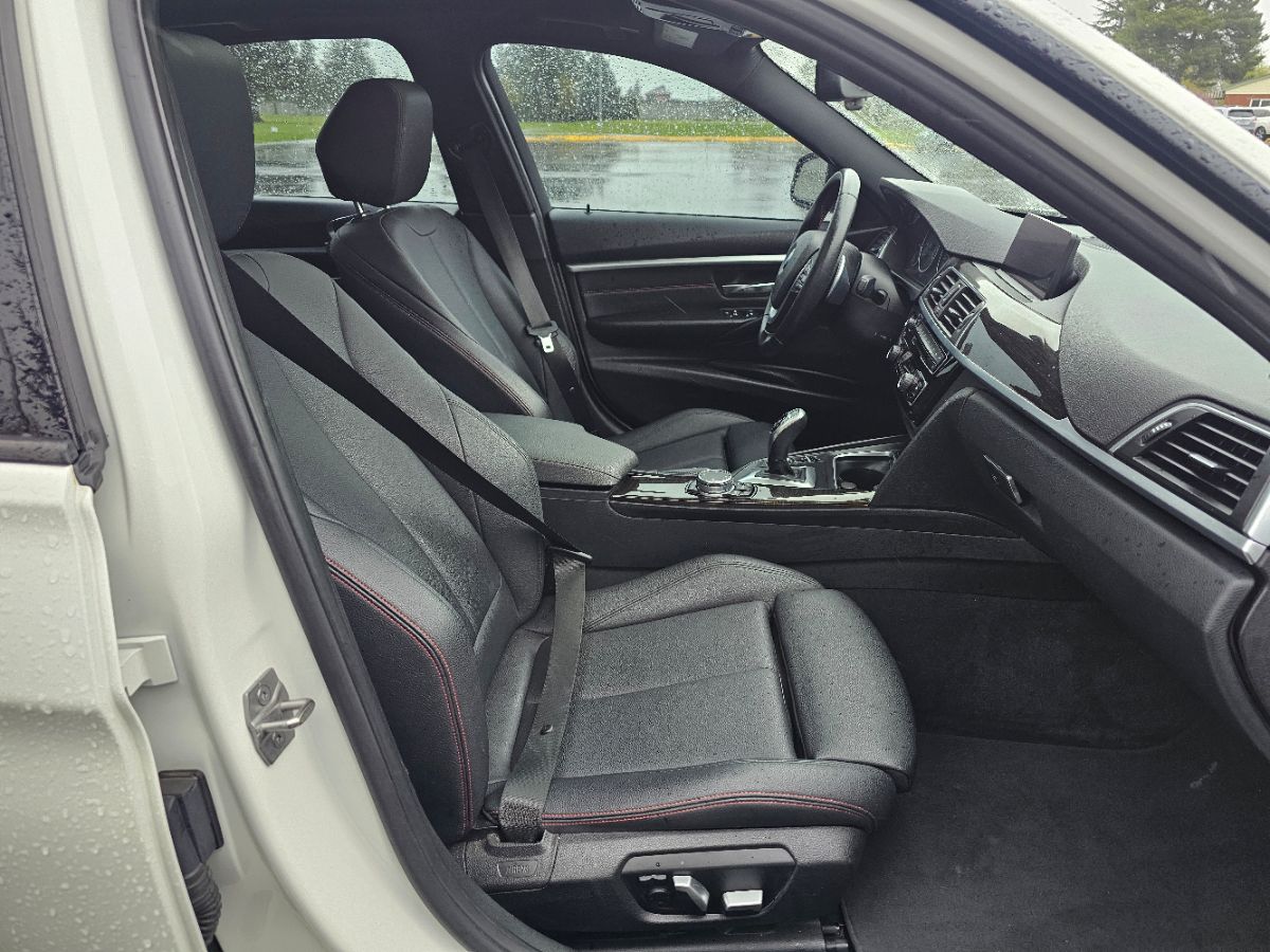 2016 BMW 3 Series 328i - Photo 8