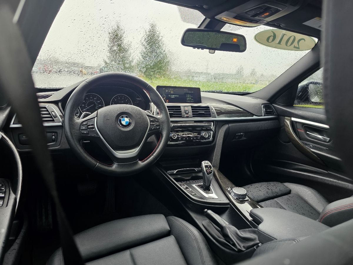 2016 BMW 3 Series 328i - Photo 28