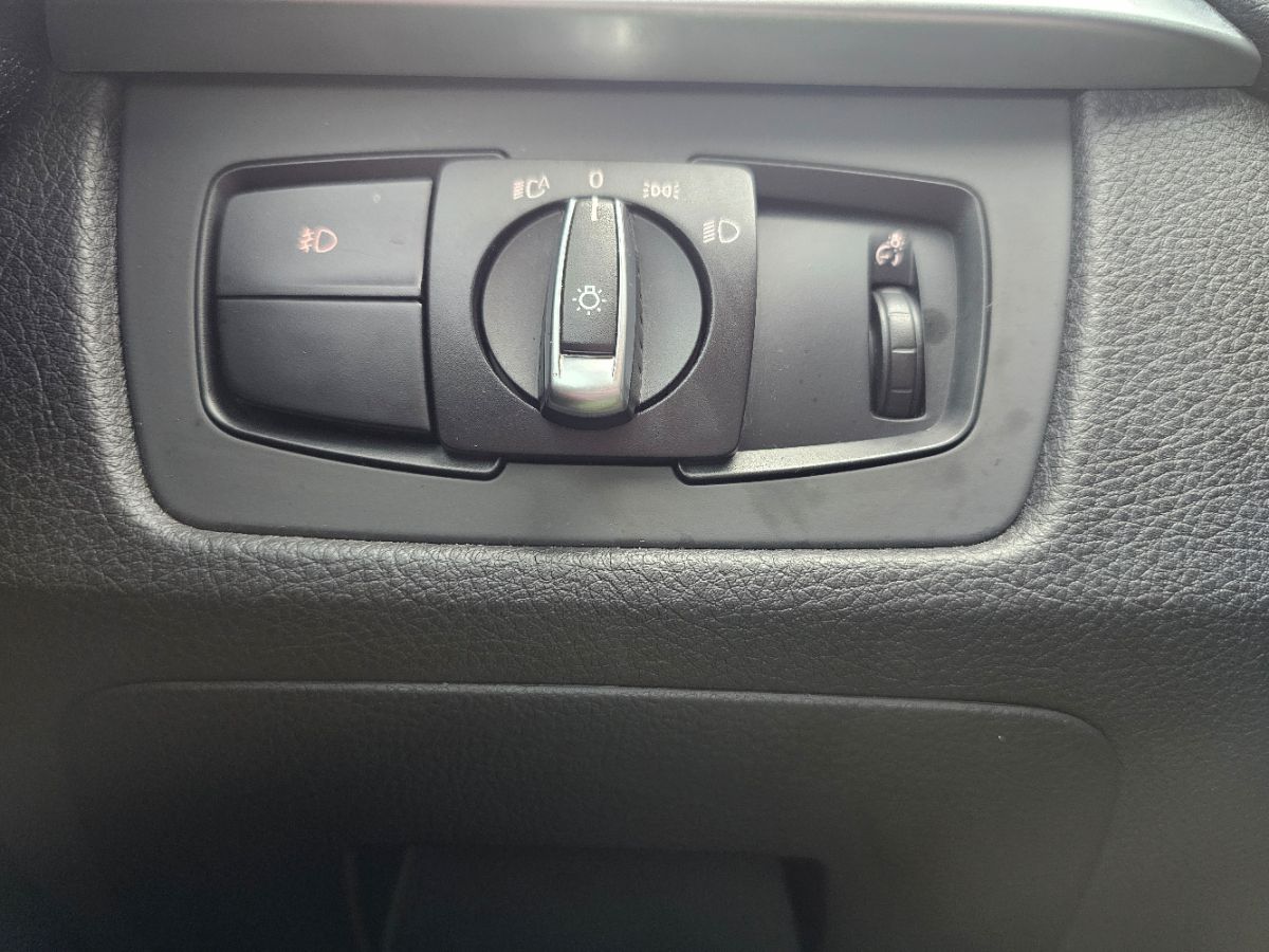 2016 BMW 3 Series 328i - Photo 35