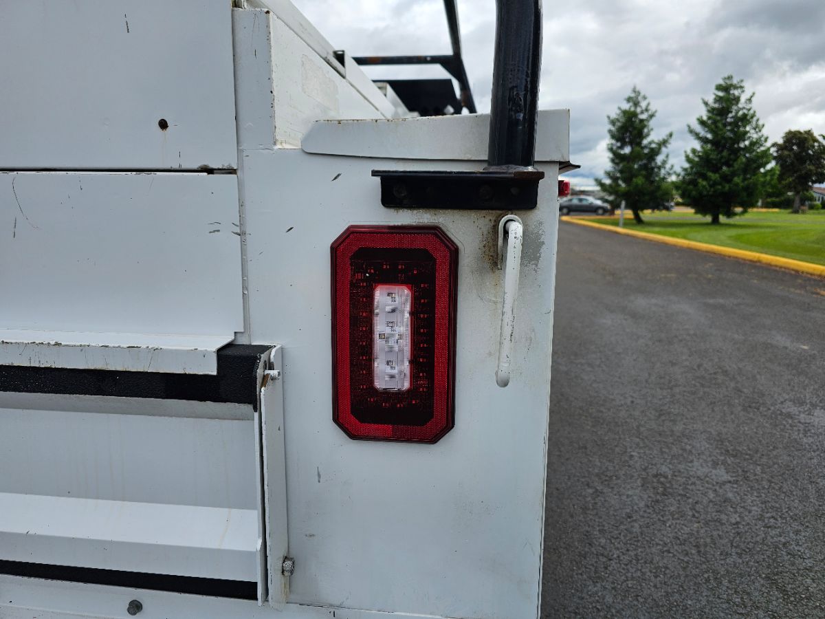 2019 Ford F-350 Super Duty XL - Photo 18