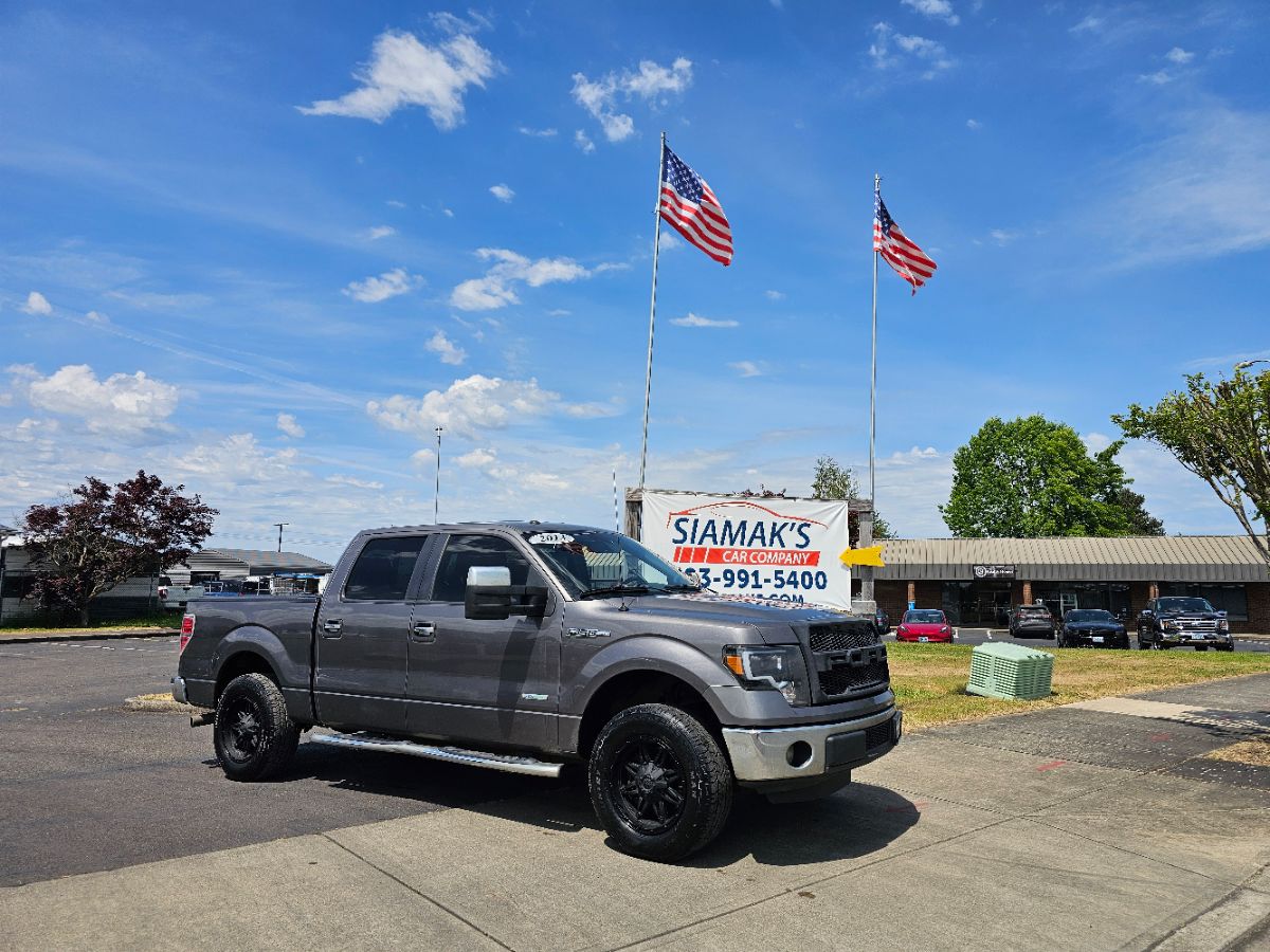 2013 Ford F-150 XLT SuperCrew 145-in's photo