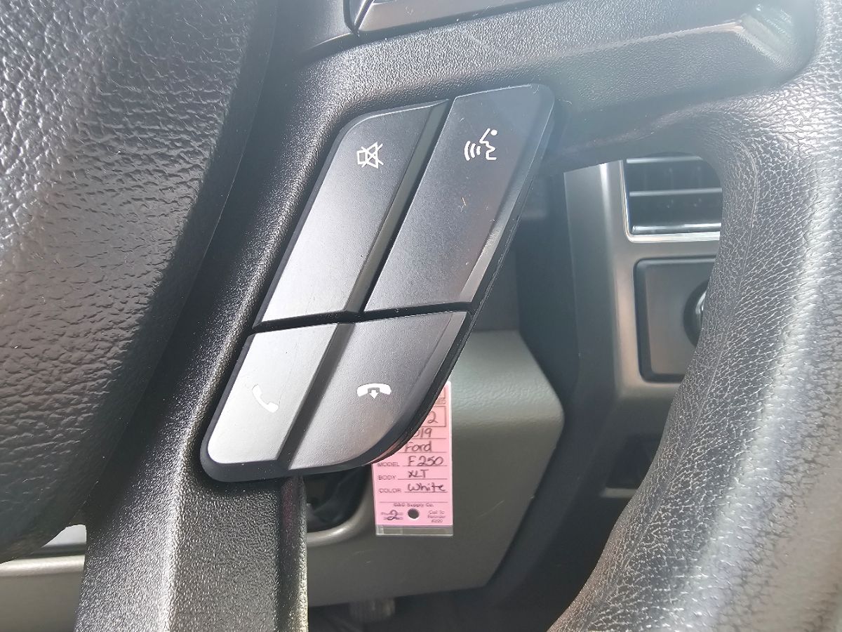 2019 Ford F-250 Super Duty XLT - Photo 33