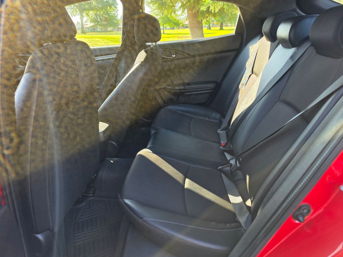 2020 Honda Civic Hatchback Sport - Photo 24