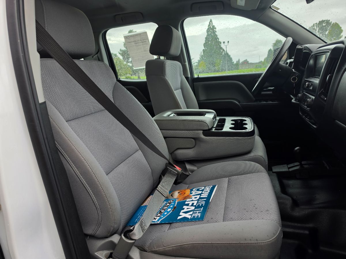 Chevrolet Silverado photo 9