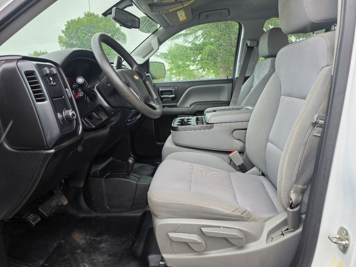 Chevrolet Silverado photo 28