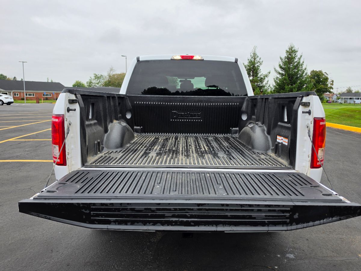 Ford F-150 photo 22