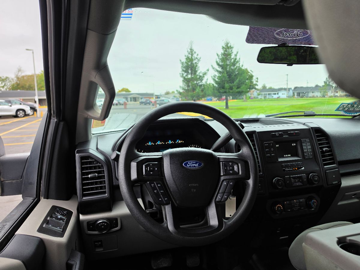 Ford F-150 photo 27