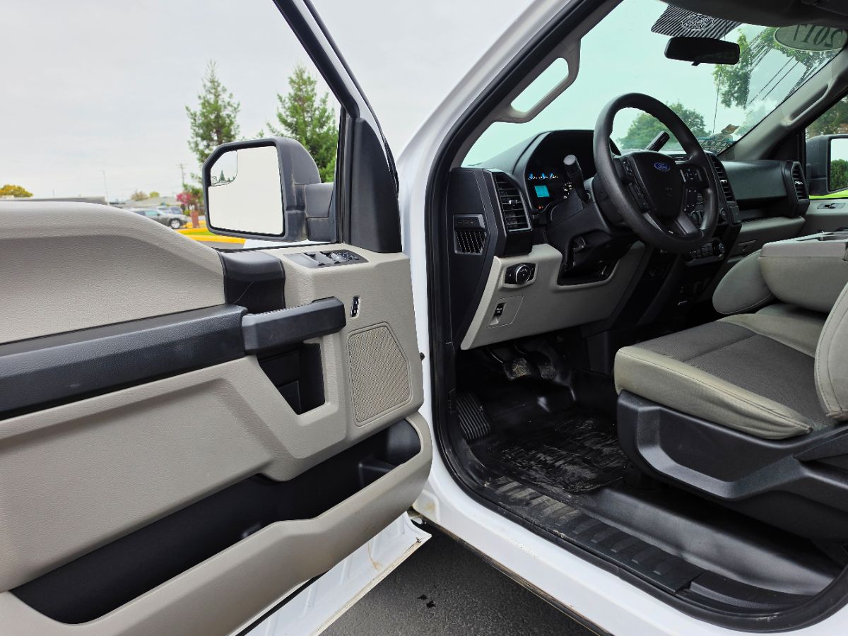 Ford F-150 photo 28