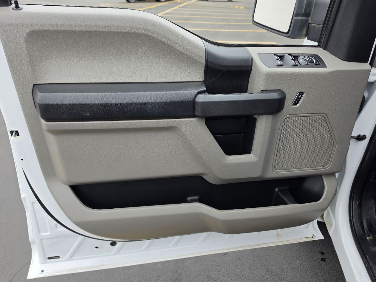 Ford F-150 photo 29