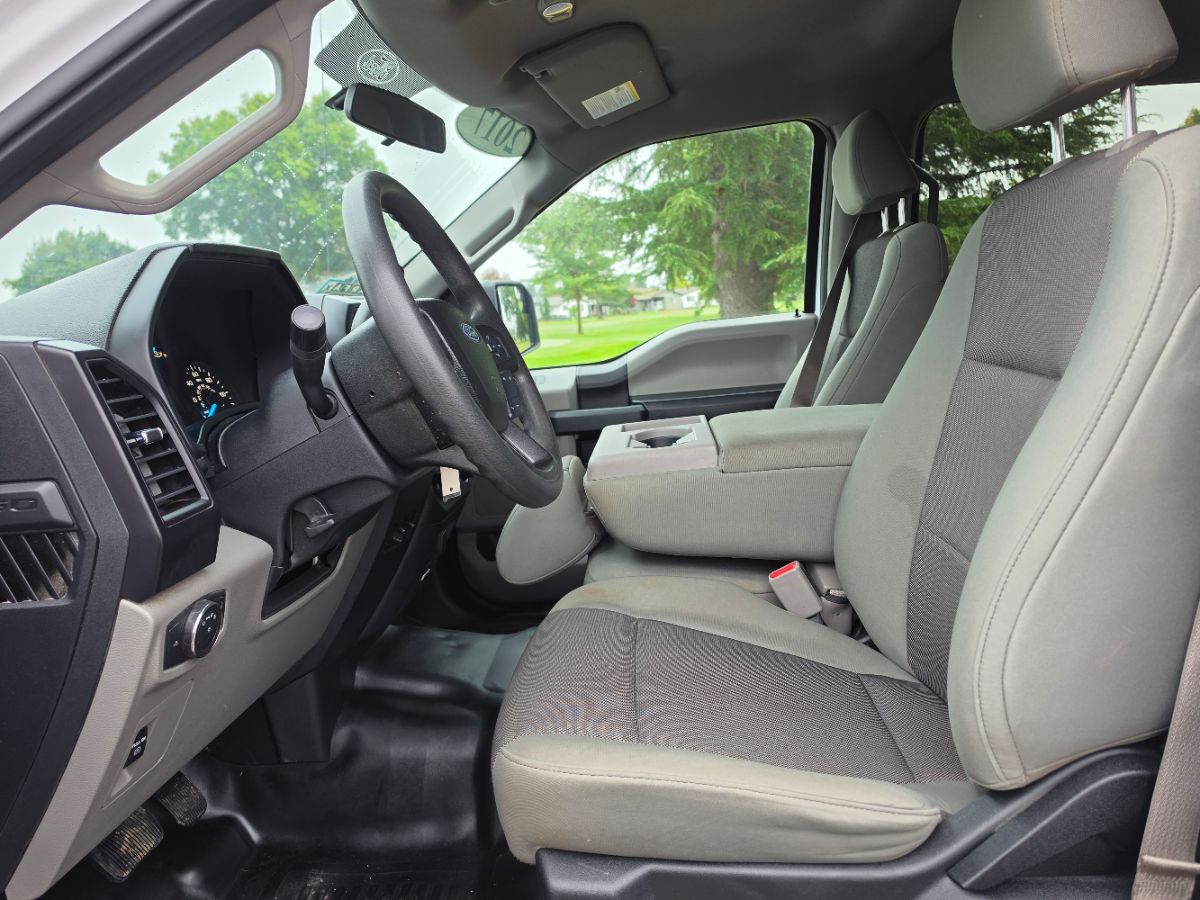 Ford F-150 photo 30