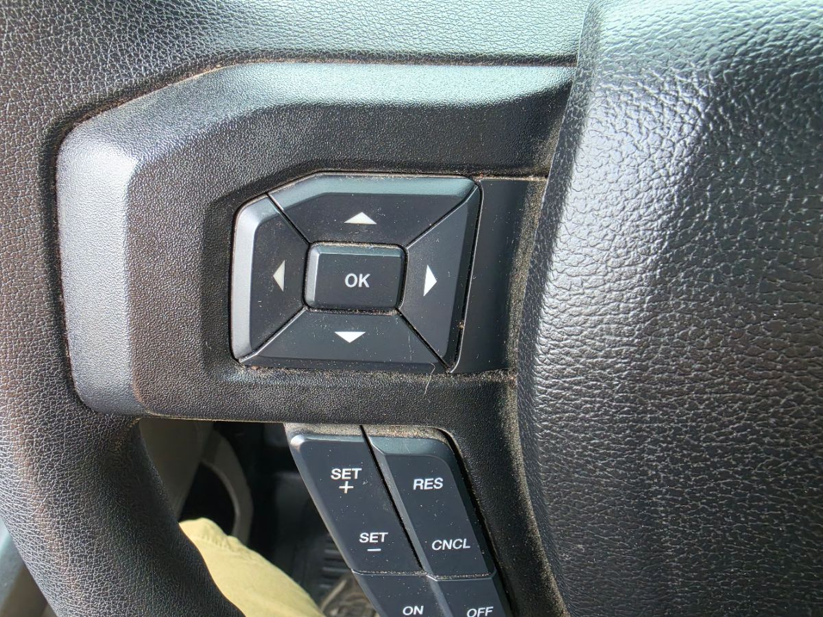 Ford F-150 photo 32