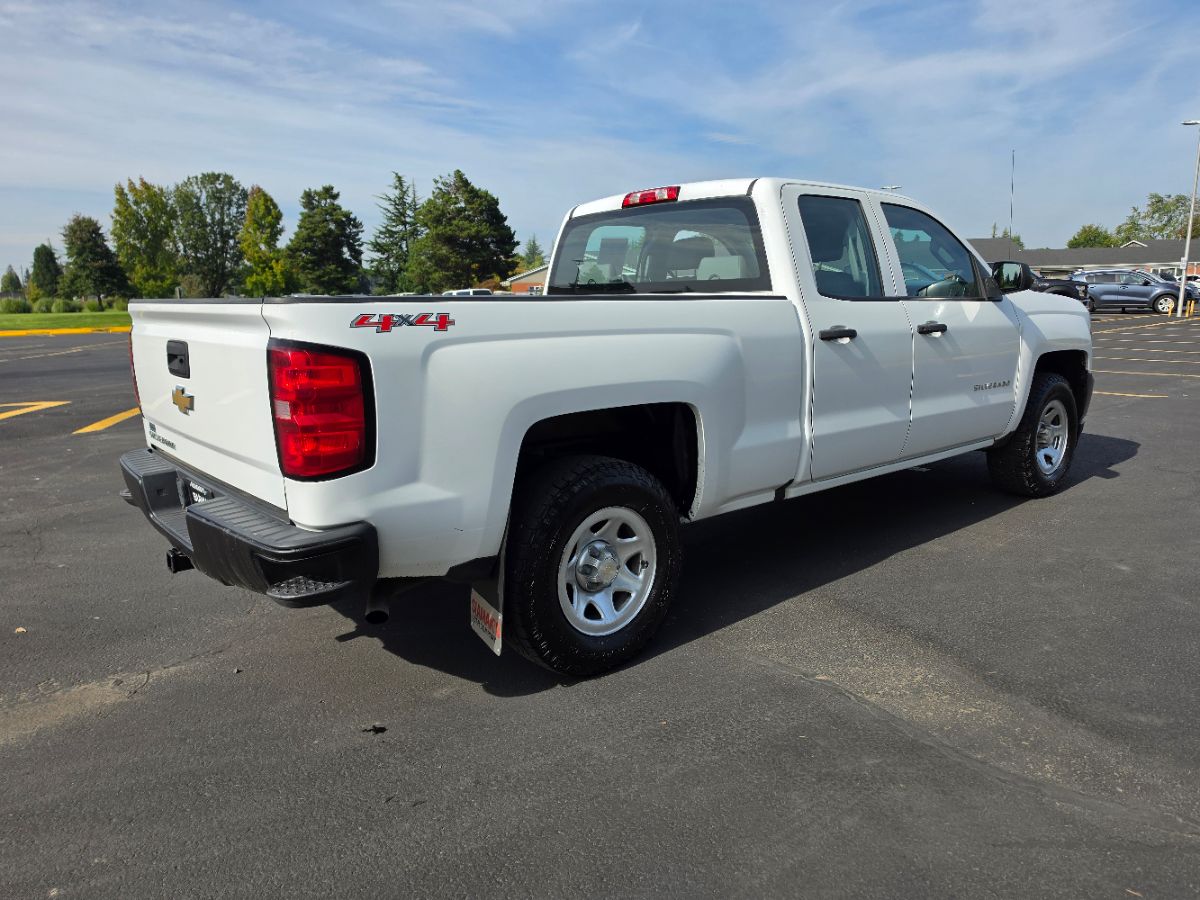 Chevrolet Silverado photo 19