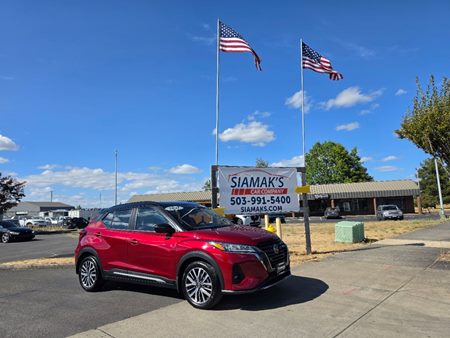 2021 Nissan Kicks SR 4 DOOR CROSSOVER BLACK TOP