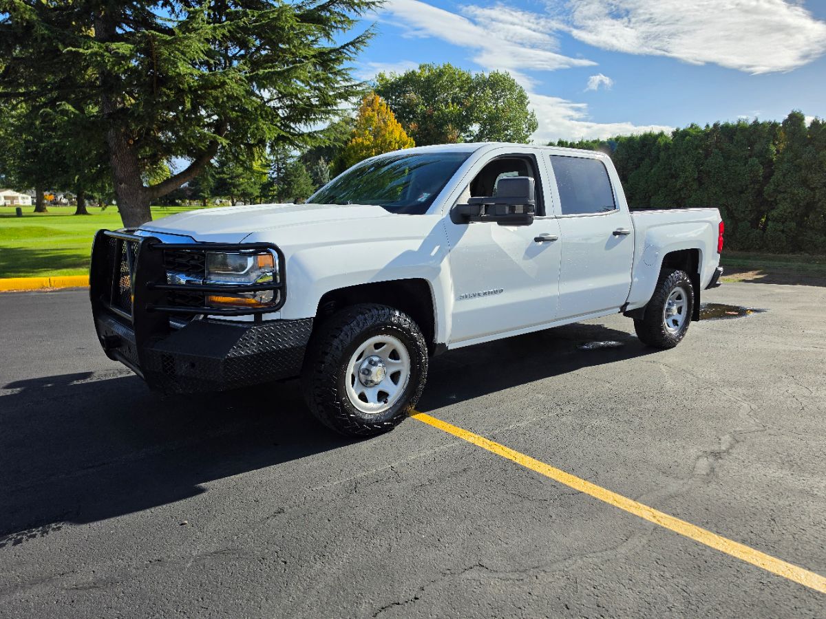 Chevrolet Silverado photo 4
