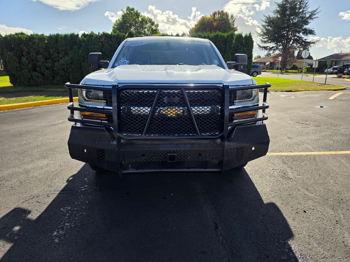 Chevrolet Silverado photo 5