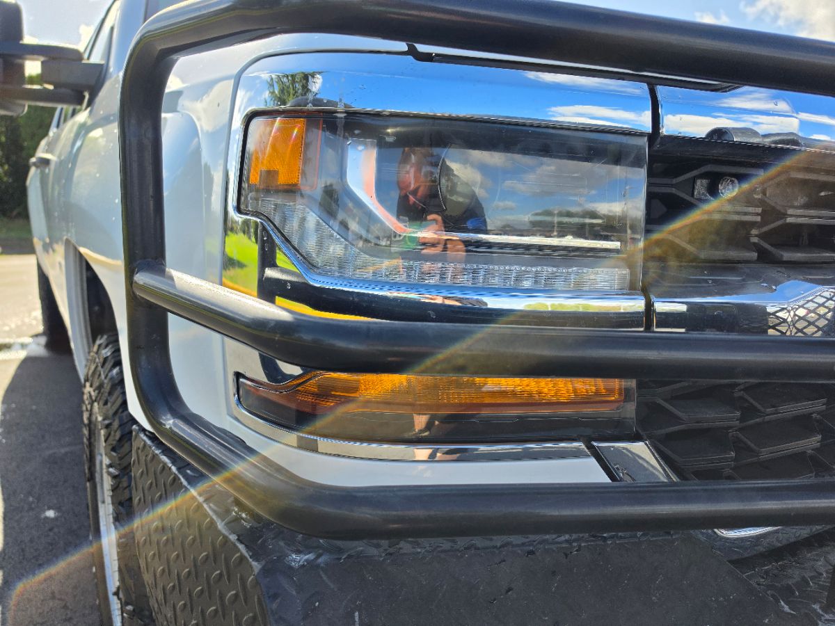 Chevrolet Silverado photo 6
