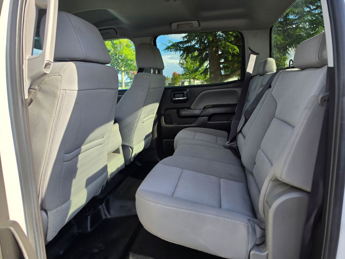 Chevrolet Silverado photo 26