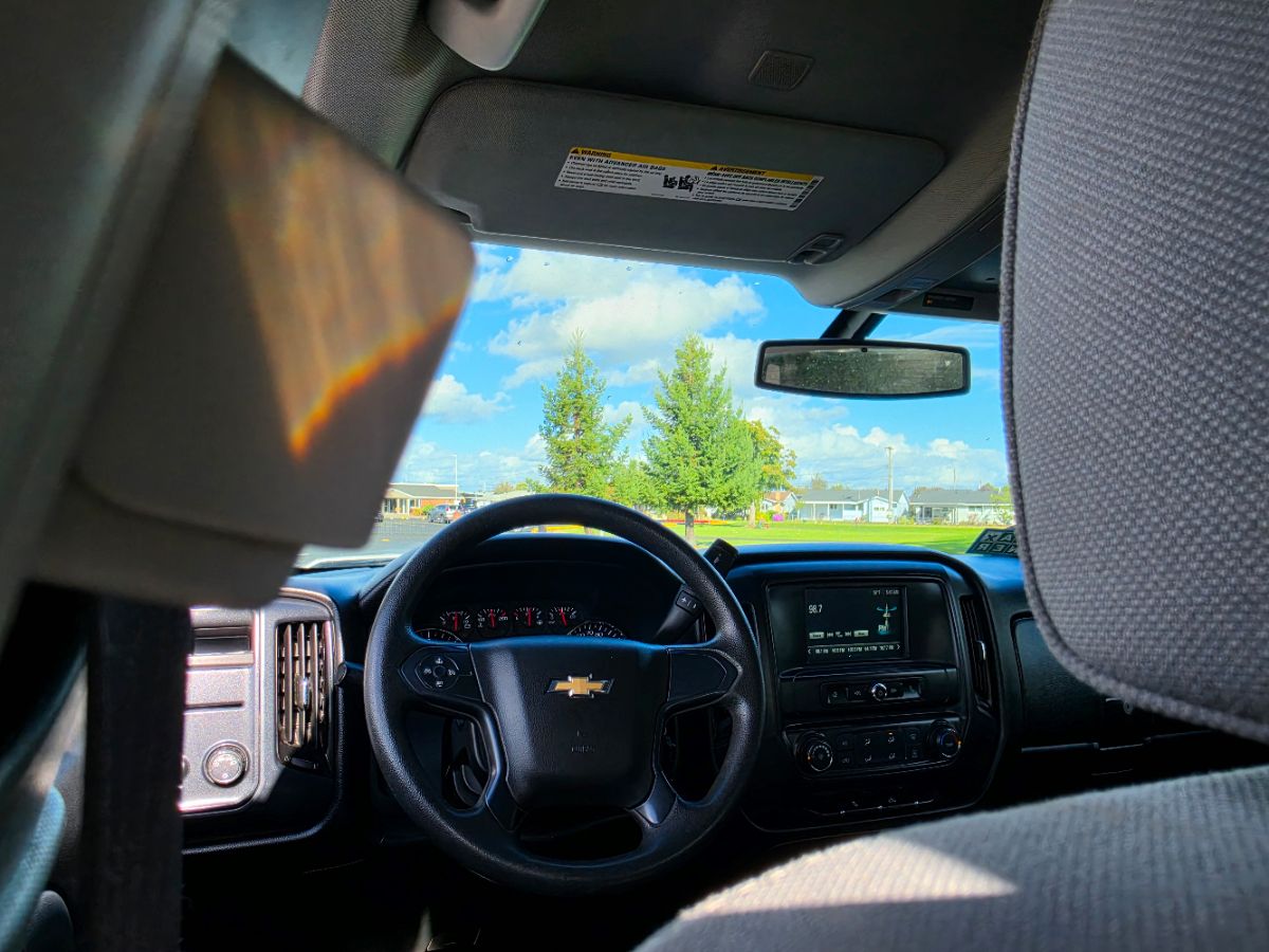 Chevrolet Silverado photo 27