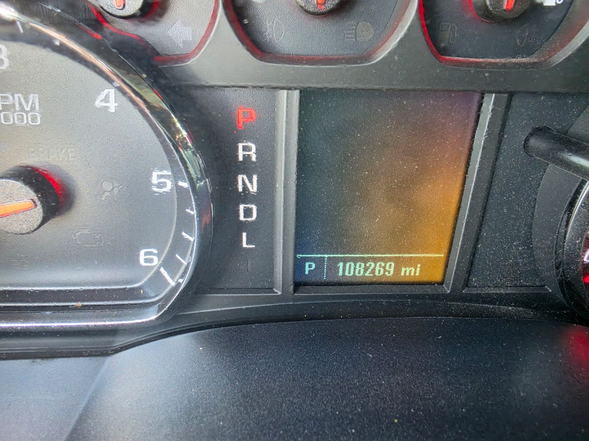 Chevrolet Silverado photo 31