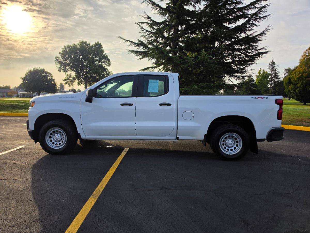 Chevrolet Silverado photo 25