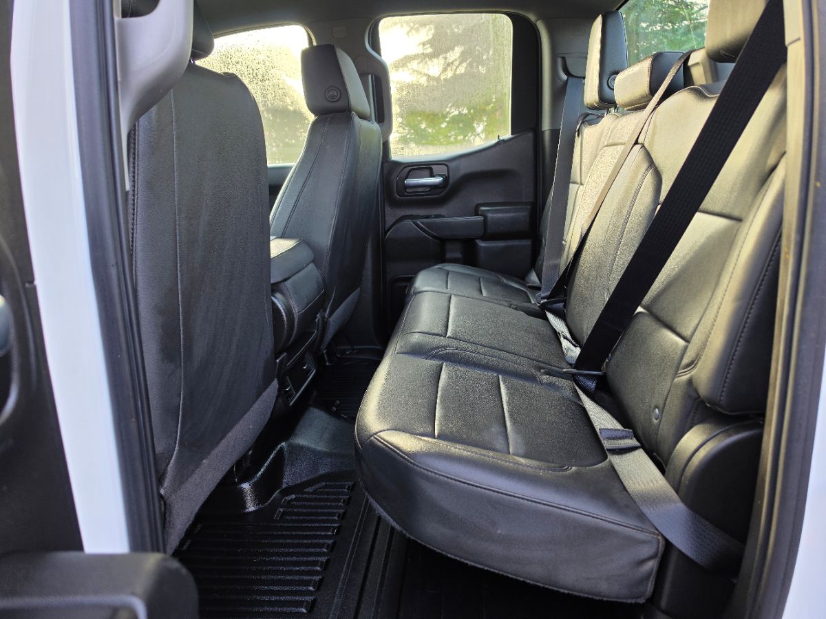 Chevrolet Silverado photo 27