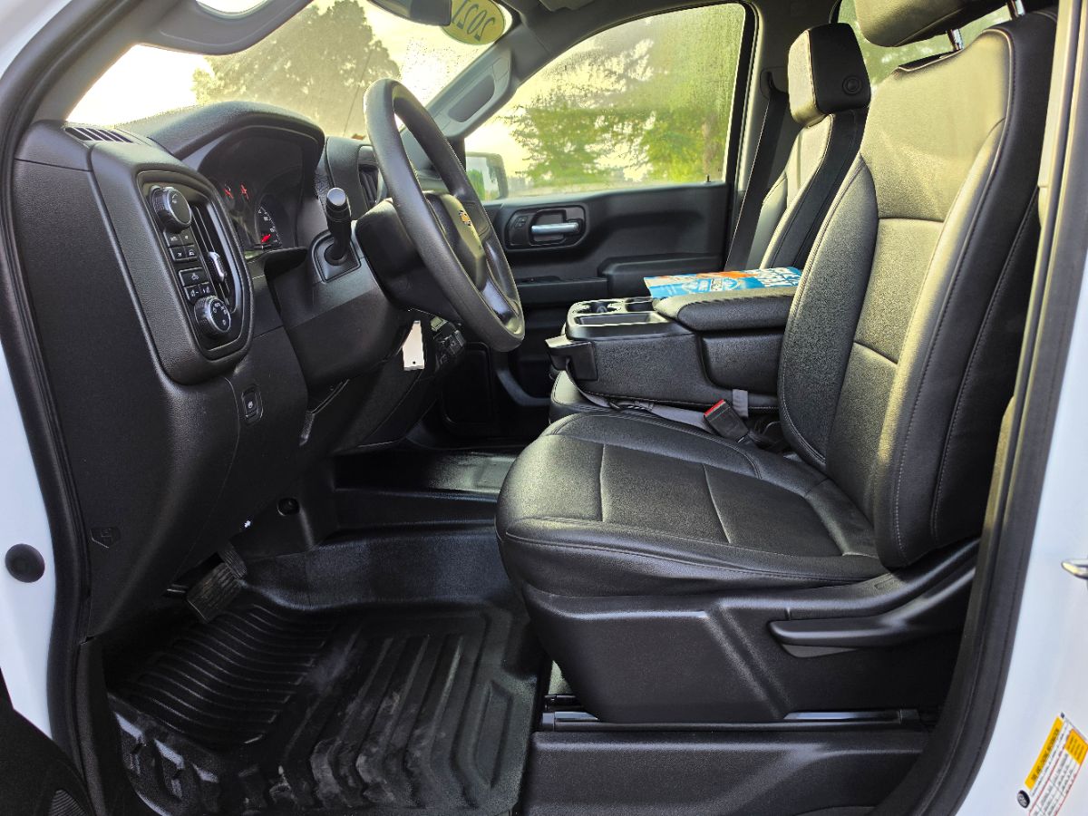 Chevrolet Silverado photo 31