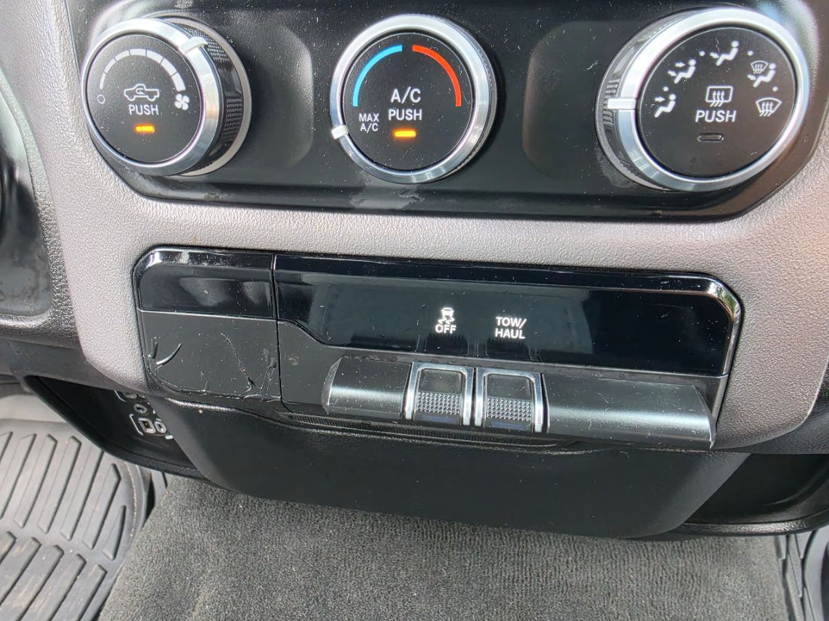 Ram 1500 photo 12